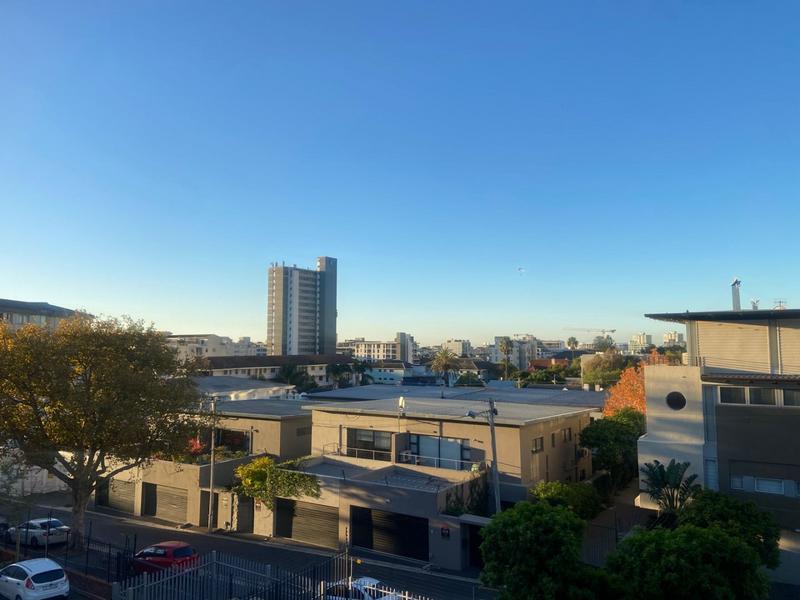 To Let 0 Bedroom Property for Rent in Sea Point Western Cape